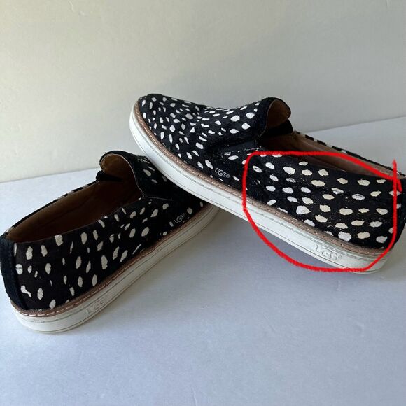 UGG Slip-On Sneakers Soleda Exotic Black Cow Hair M1096943 Women's Sz 8 *READ* - Picture 2 of 8